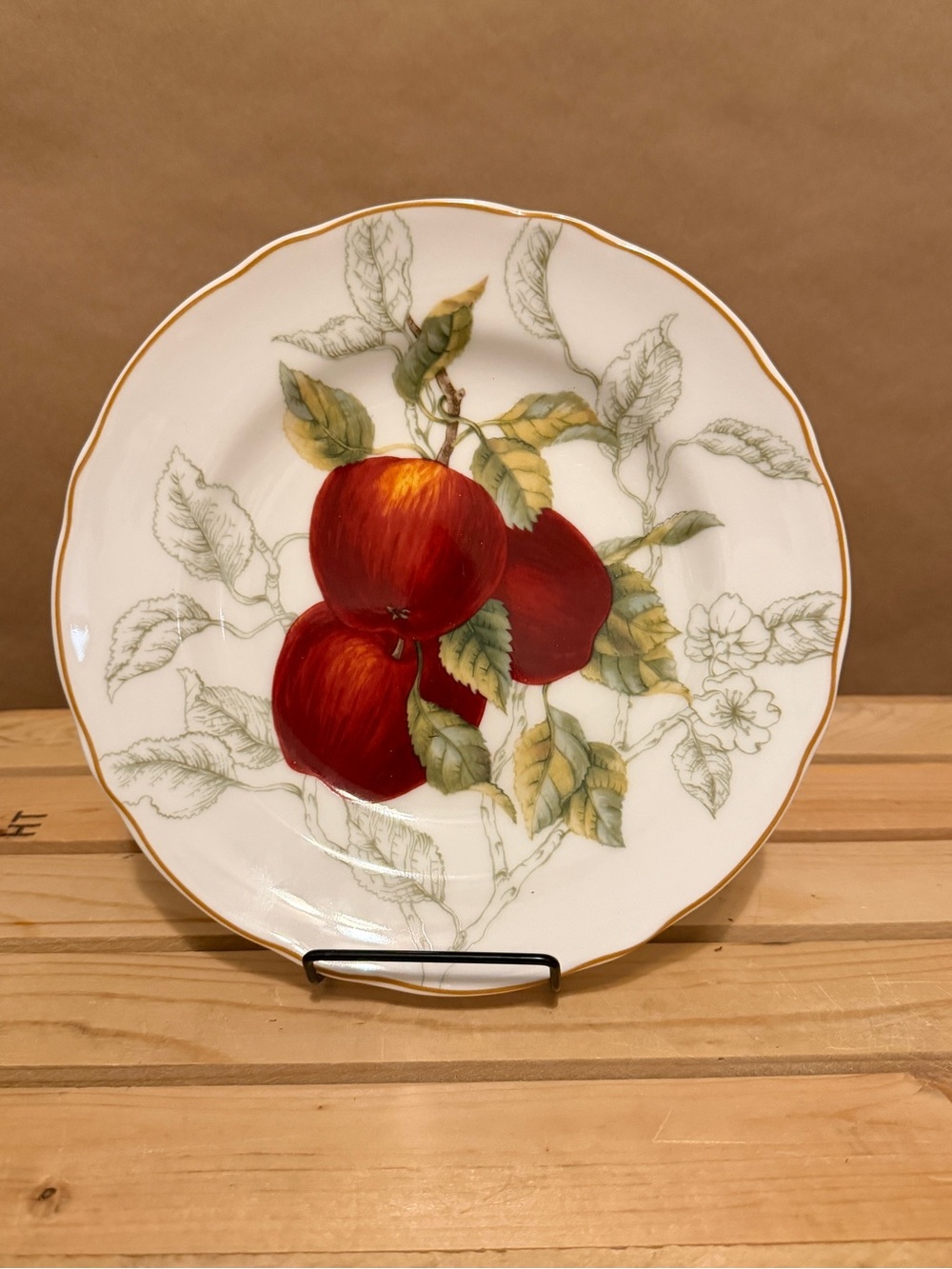 Charter Club White Plate with Red Apple and Gold Rim
